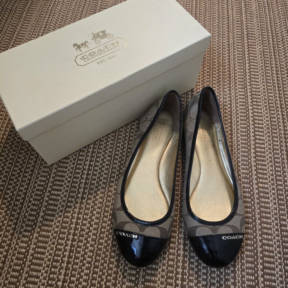 Womens Coach Darena Flats Signature Khaki Ballet Shoes Logo Slip On Sz 7